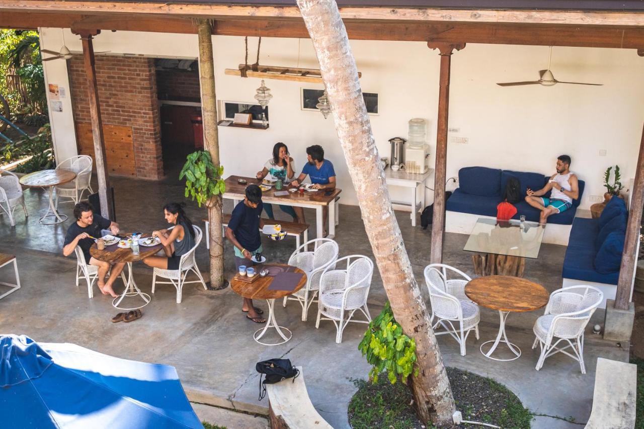 Salt House Hotel Dikwella Bagian luar foto