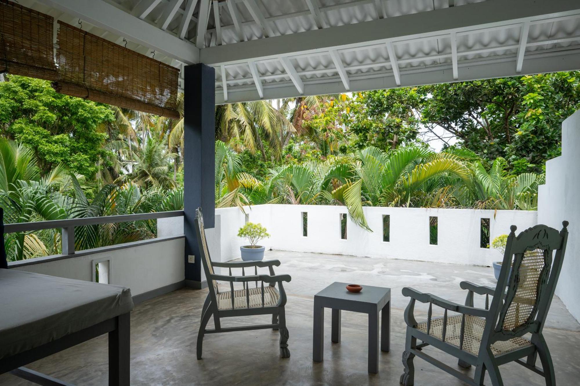 Salt House Hotel Dikwella Bagian luar foto